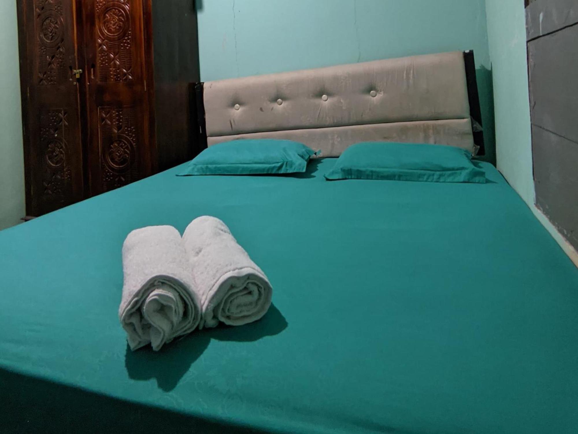 Bunaken Guesthouse Quarto foto